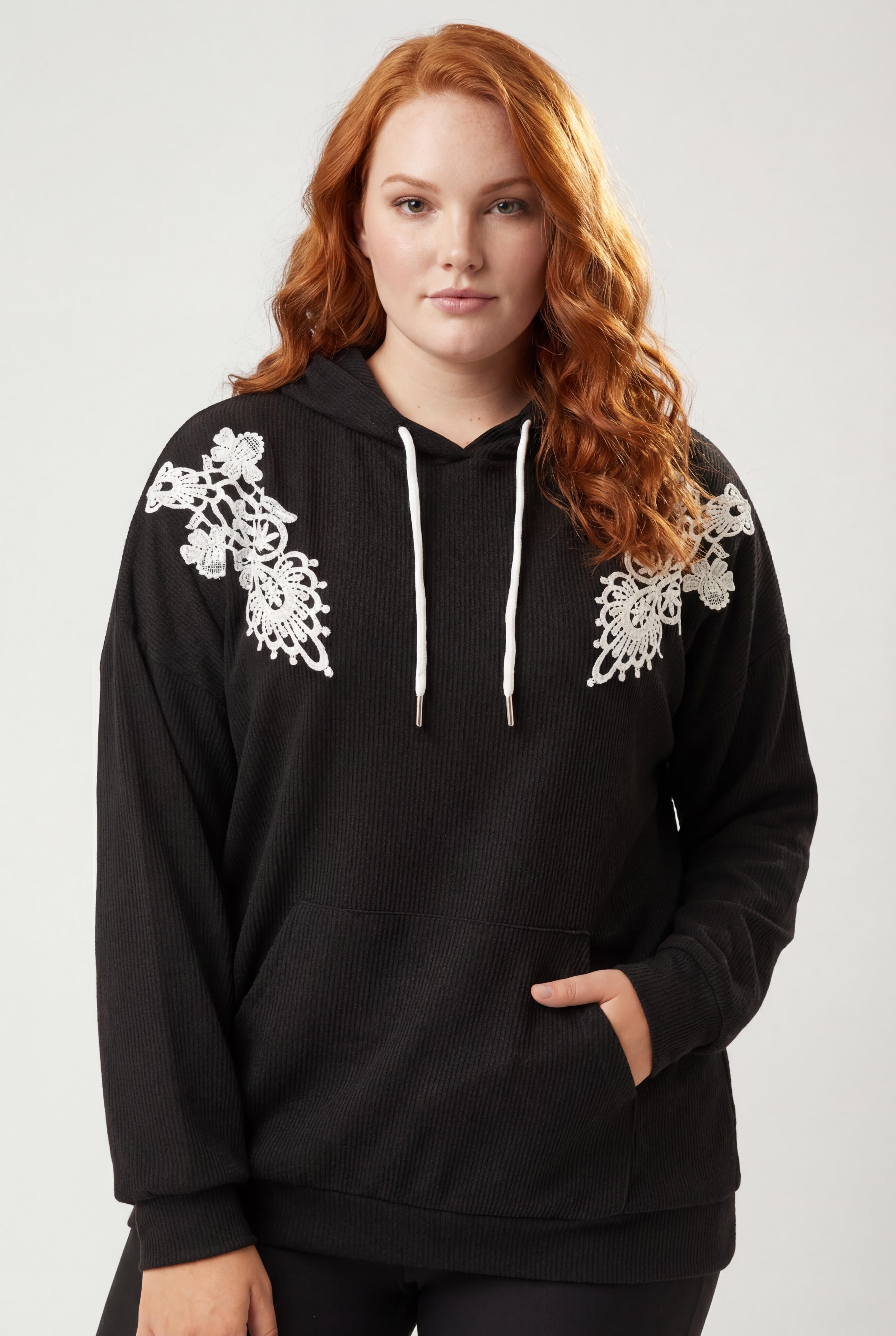Kadın Büyük Beden Fitilli Örme Dantel Detaylı Siyah Sweatshirt